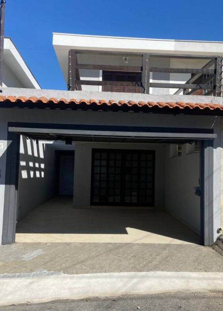 Casa, 3 quartos, 200 m² - Foto 1