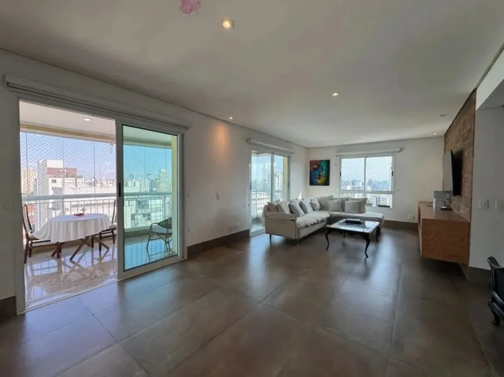 Apartamento, 4 quartos, 205 m² - Foto 2