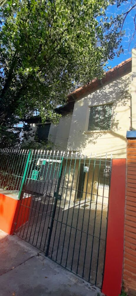 Casa à venda com 3 quartos, 120m² - Foto 2