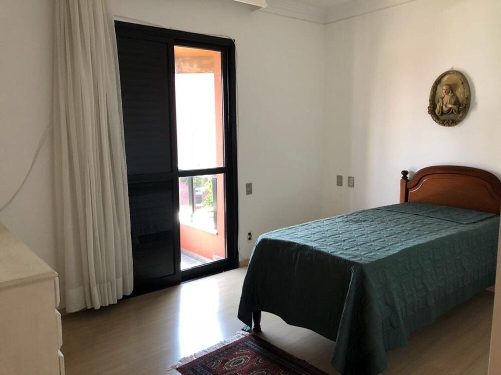 Apartamento, 3 quartos, 242 m² - Foto 3