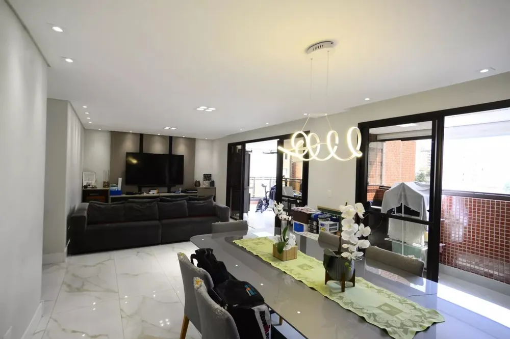 Apartamento, 4 quartos, 210 m² - Foto 1