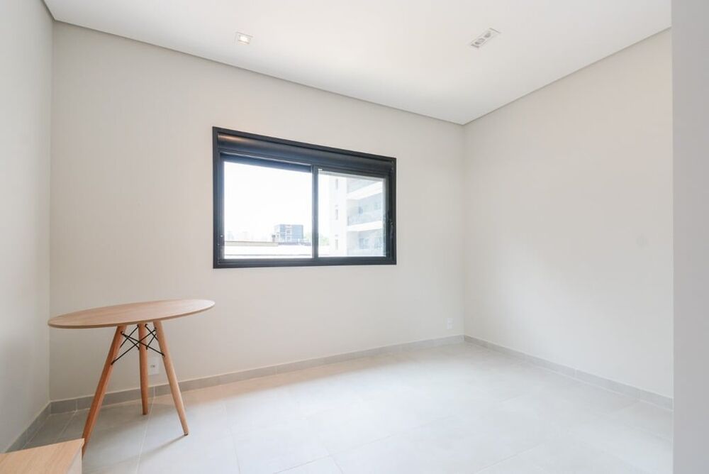 Apartamento à venda com 1 quarto, 24m² - Foto 2