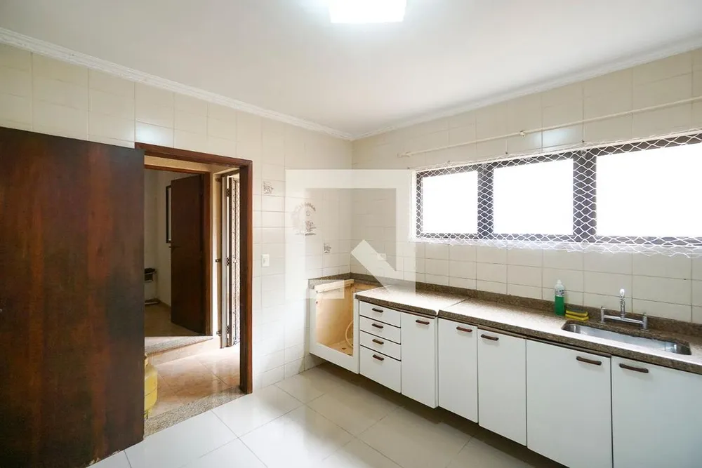 Casa, 3 quartos, 230 m² - Foto 5
