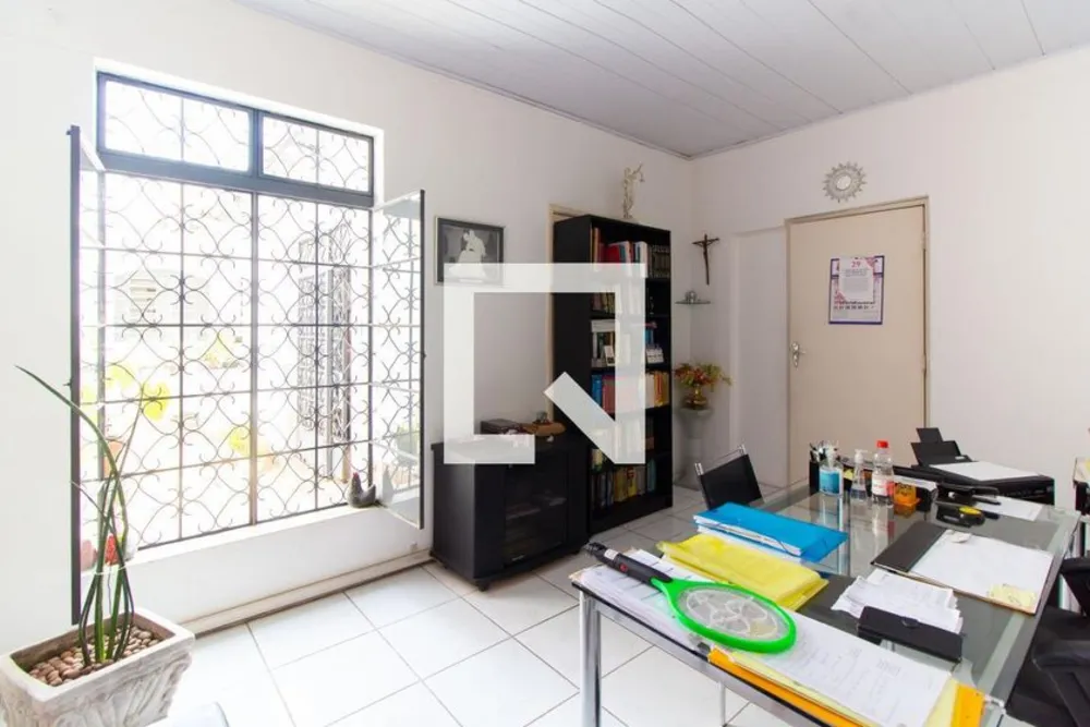 Casa, 4 quartos, 240 m² - Foto 4