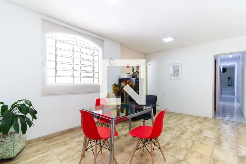 Casa, 4 quartos, 240 m² - Foto 8
