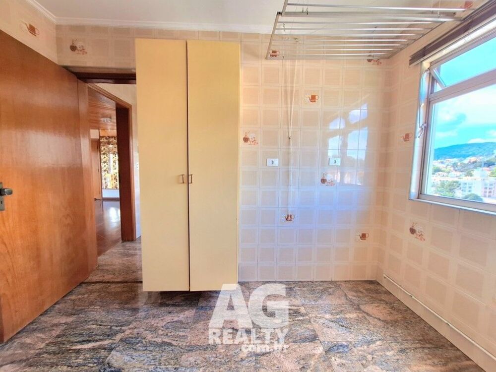 Apartamento à venda com 3 quartos, 160m² - Foto 8