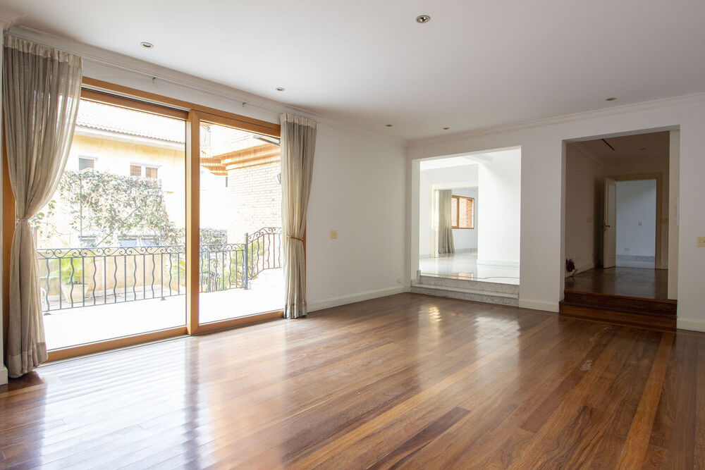 Casa de Condomínio para alugar com 4 quartos, 711m² - Foto 4