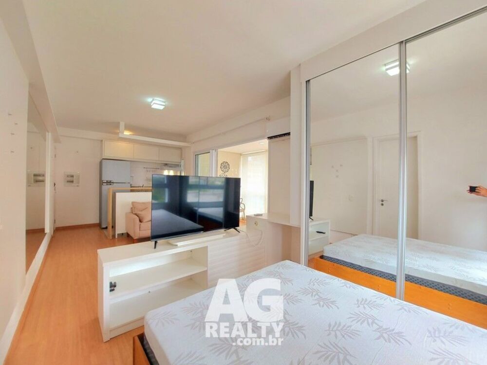 Apartamento para alugar com 1 quarto, 45m² - Foto 9