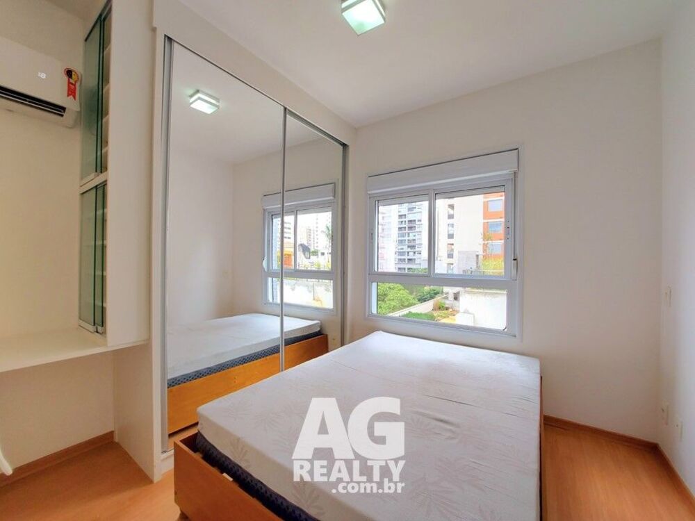 Apartamento para alugar com 1 quarto, 45m² - Foto 8