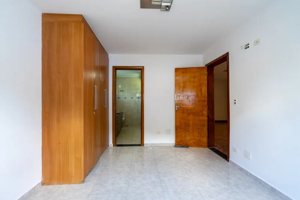 Casa, 3 quartos, 324 m² - Foto 1