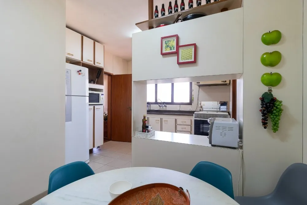 Apartamento, 4 quartos, 196 m² - Foto 1