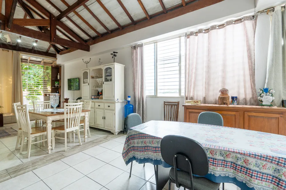 Casa, 4 quartos, 230 m² - Foto 8