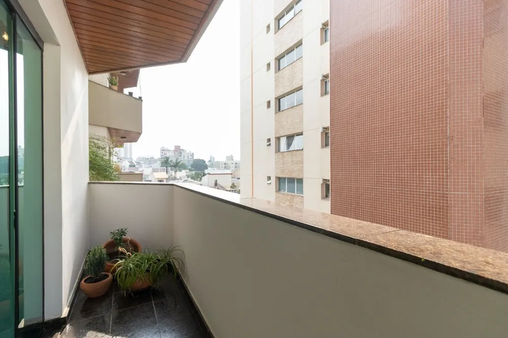 Apartamento, 4 quartos, 142 m² - Foto 6