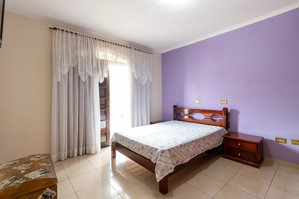 Casa, 3 quartos, 222 m² - Foto 3