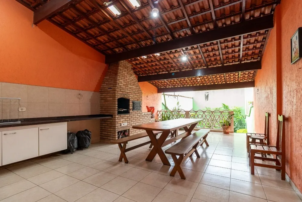 Casa, 3 quartos, 222 m² - Foto 5