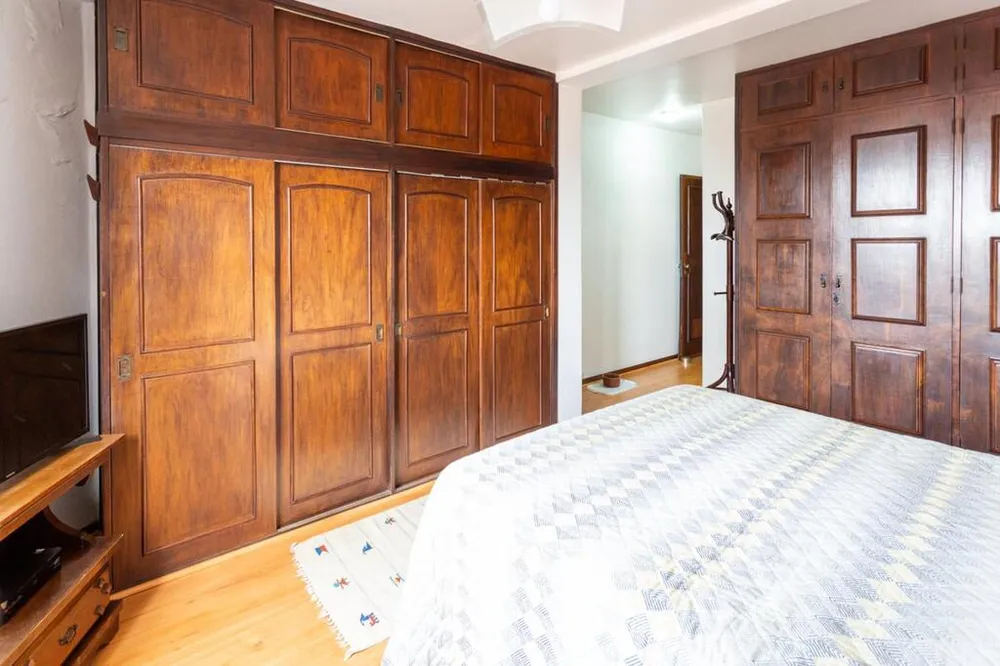 Casa, 3 quartos, 200 m² - Foto 1