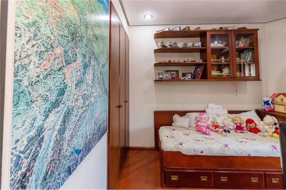 Apartamento, 3 quartos, 147 m² - Foto 1