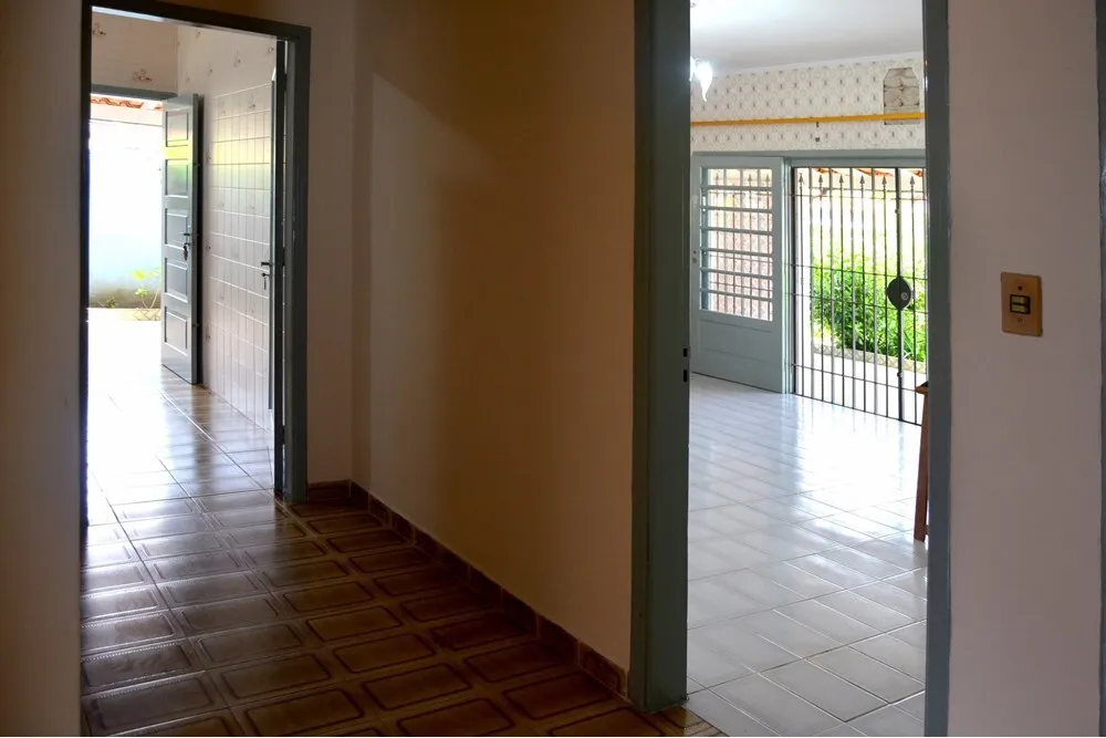 Casa, 3 quartos, 242 m² - Foto 4