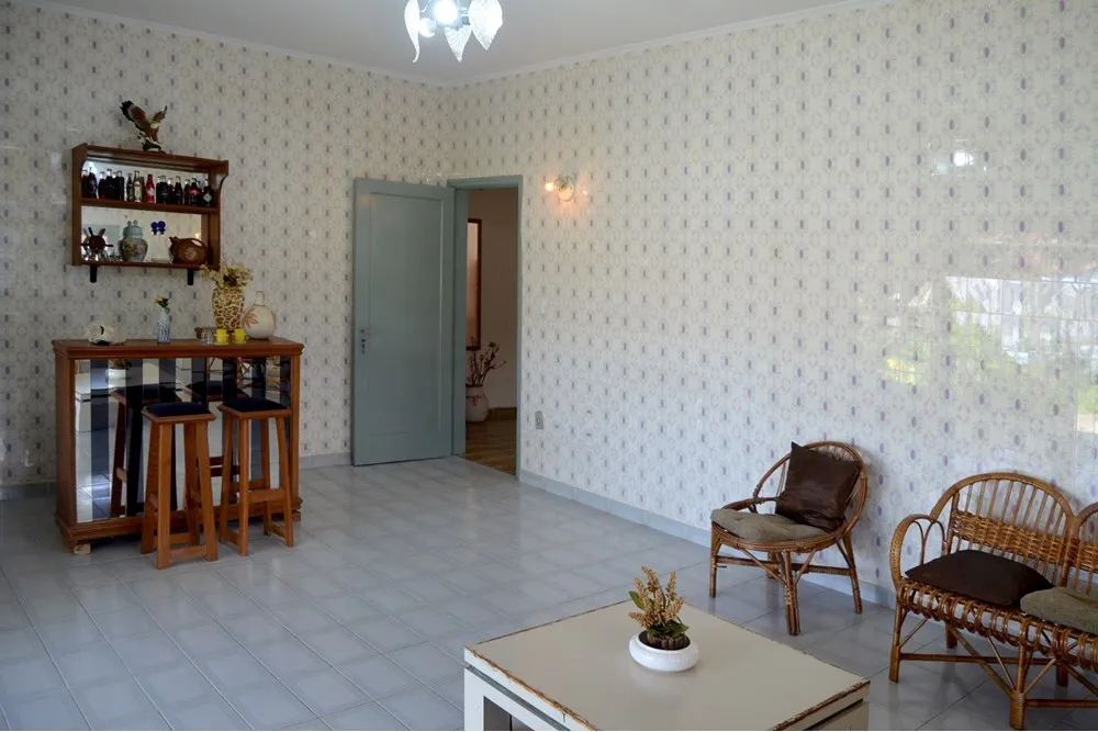Casa, 3 quartos, 242 m² - Foto 1