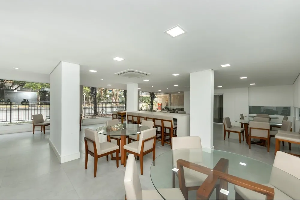 Apartamento, 3 quartos, 270 m² - Foto 2