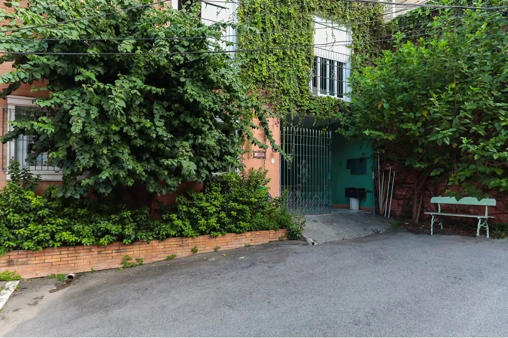 Casa, 4 quartos, 240 m² - Foto 3