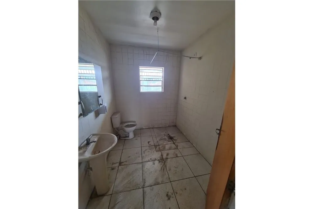 Casa, 6 quartos, 239 m² - Foto 4