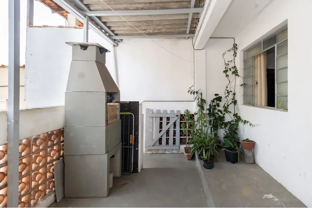 Casa, 5 quartos, 265 m² - Foto 1