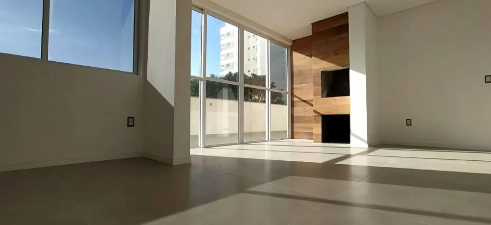 Apartamento, 3 quartos, 156 m² - Foto 3