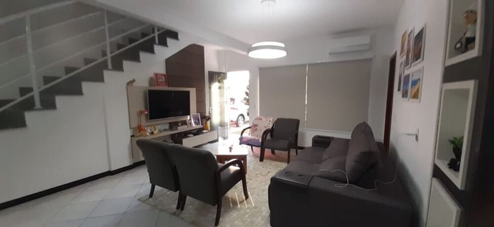Casa, 3 quartos, 229 m² - Foto 3