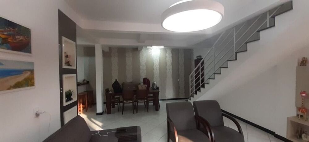 Casa, 3 quartos, 229 m² - Foto 4