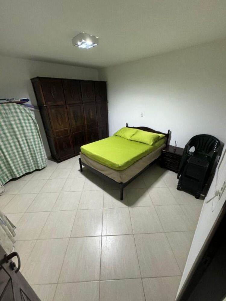 Casa, 6 quartos, 598 m² - Foto 1