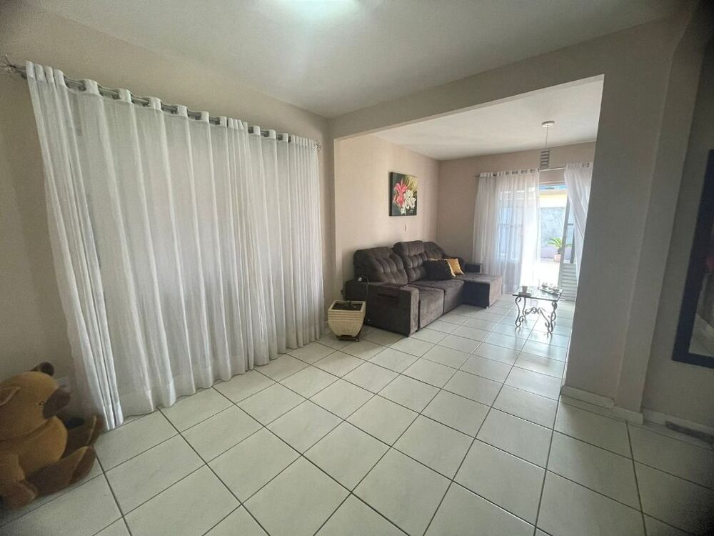 Casa, 3 quartos, 107 m² - Foto 2