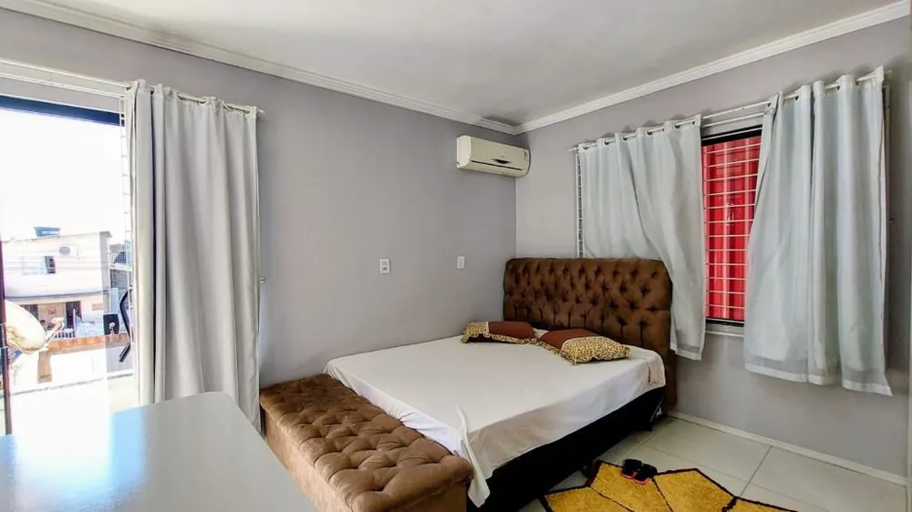 Casa, 3 quartos, 178 m² - Foto 1