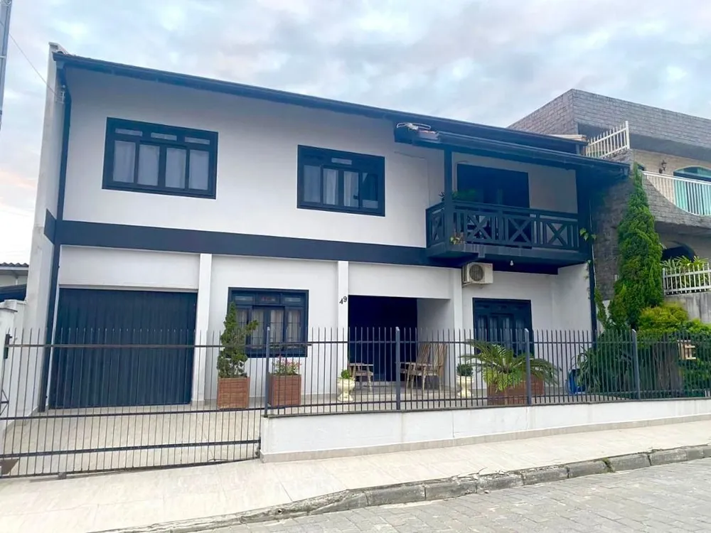 Casa, 3 quartos - Foto 1