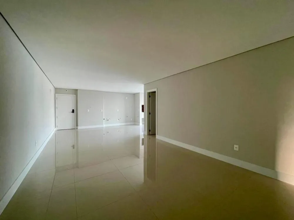 Apartamento, 3 quartos, 120 m² - Foto 3