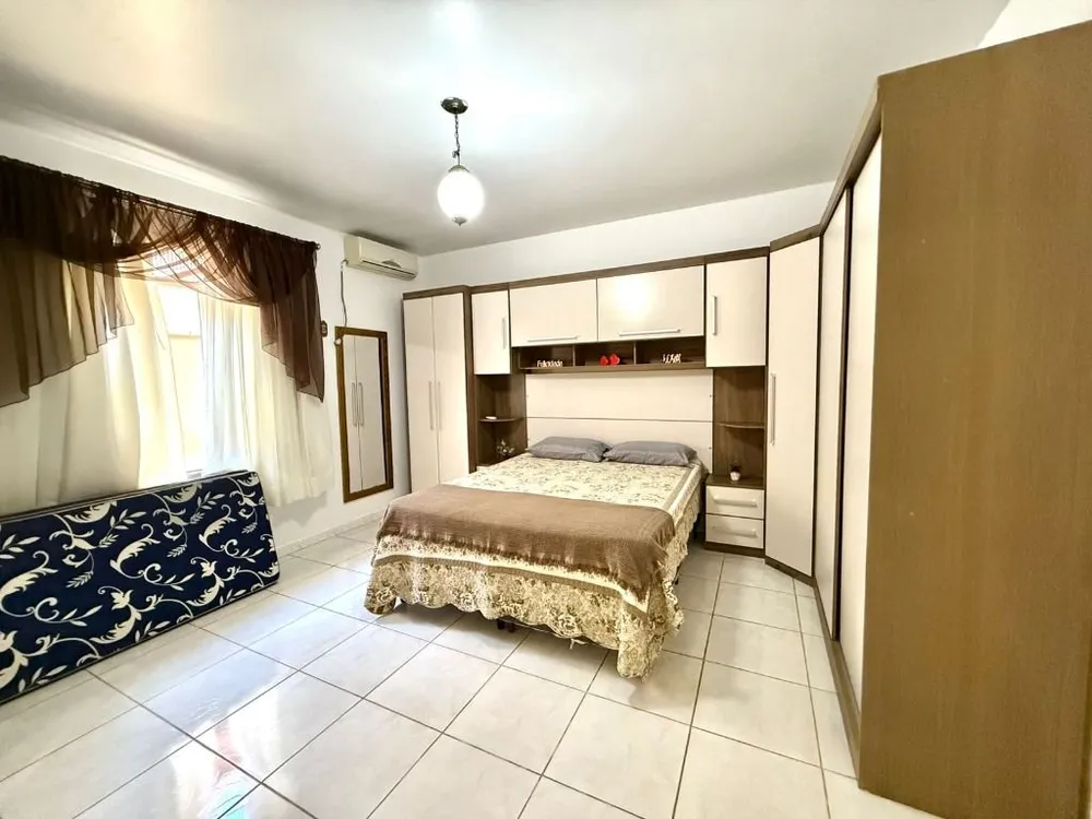 Casa, 4 quartos, 462 m² - Foto 1