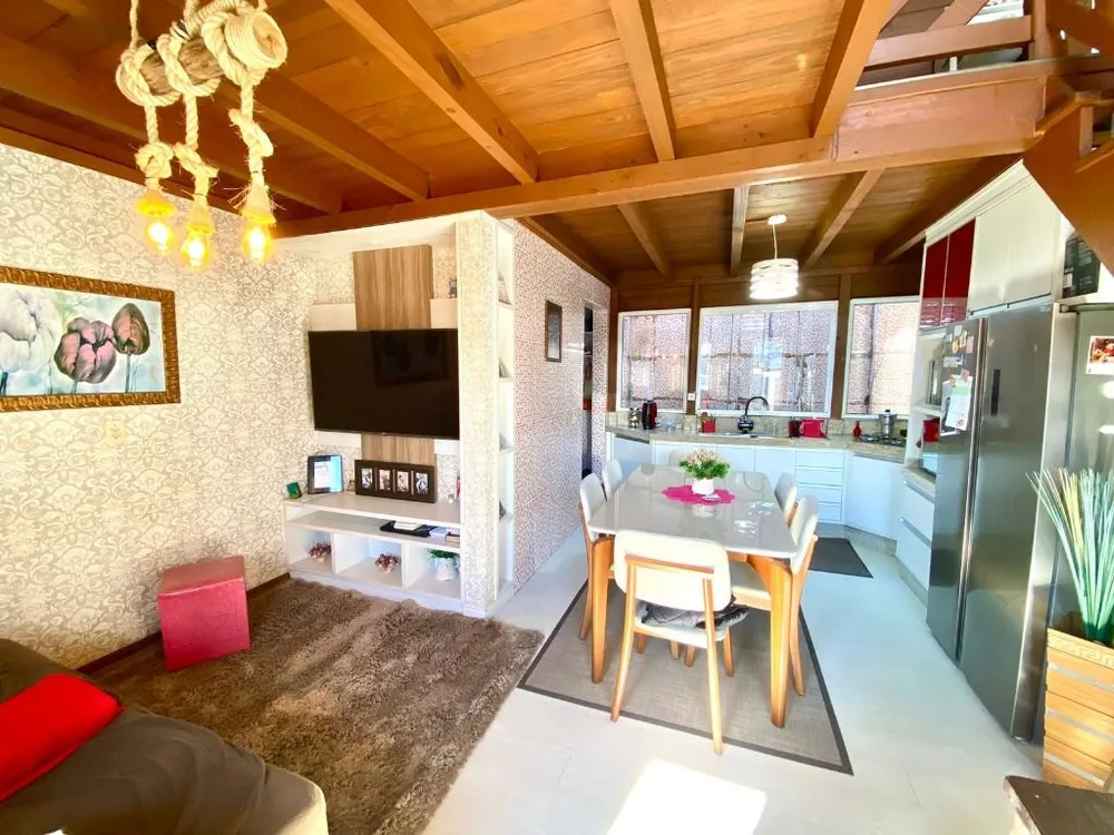 Casa, 3 quartos, 128 m² - Foto 1