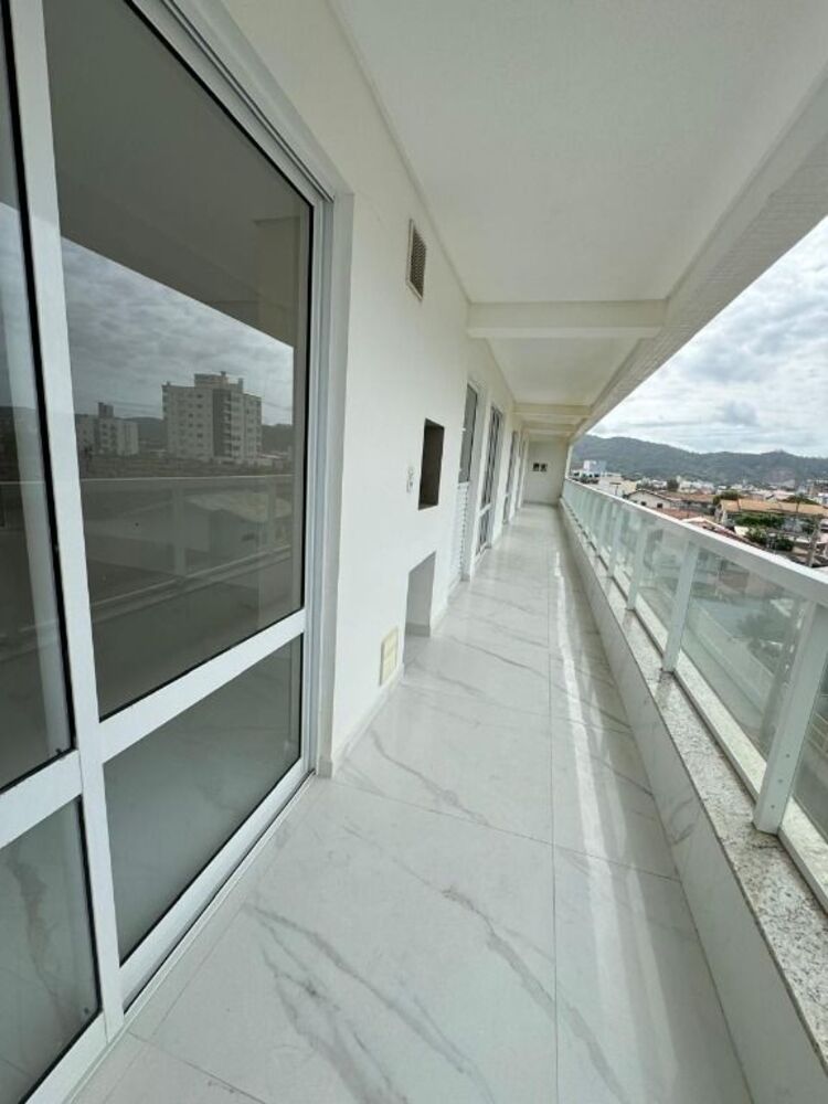 Apartamento à venda com 4 quartos, 157m² - Foto 13