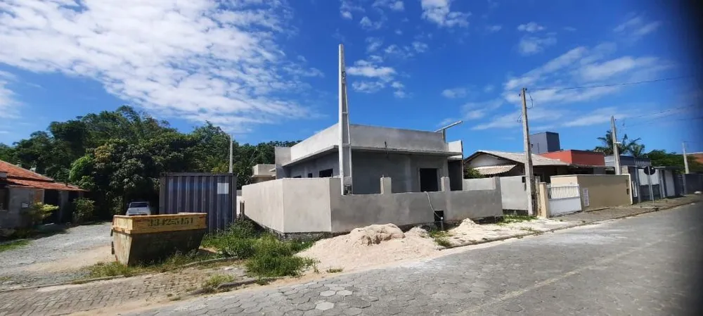 Casa, 2 quartos, 52 m² - Foto 1