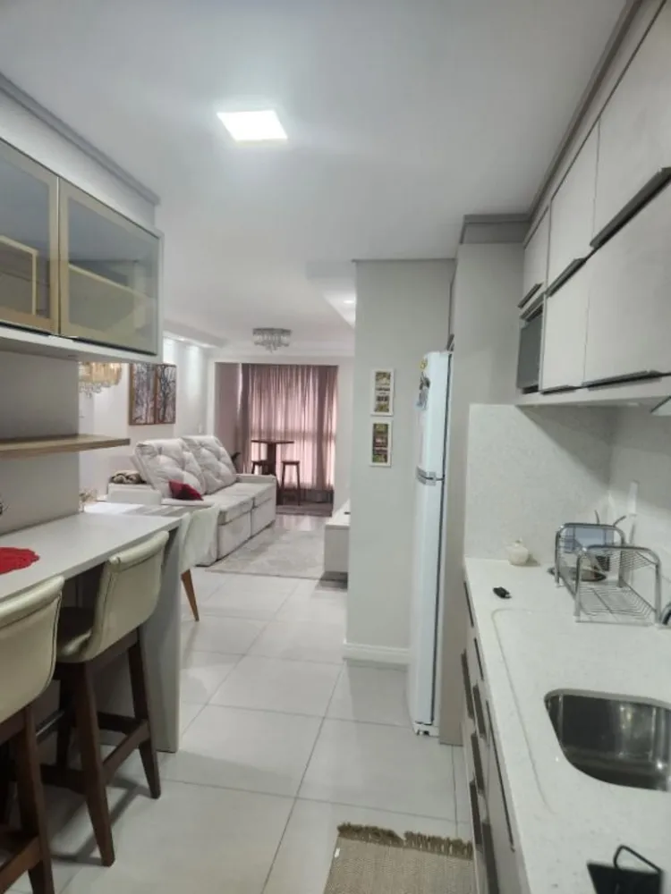 Apartamento, 2 quartos, 70 m² - Foto 2