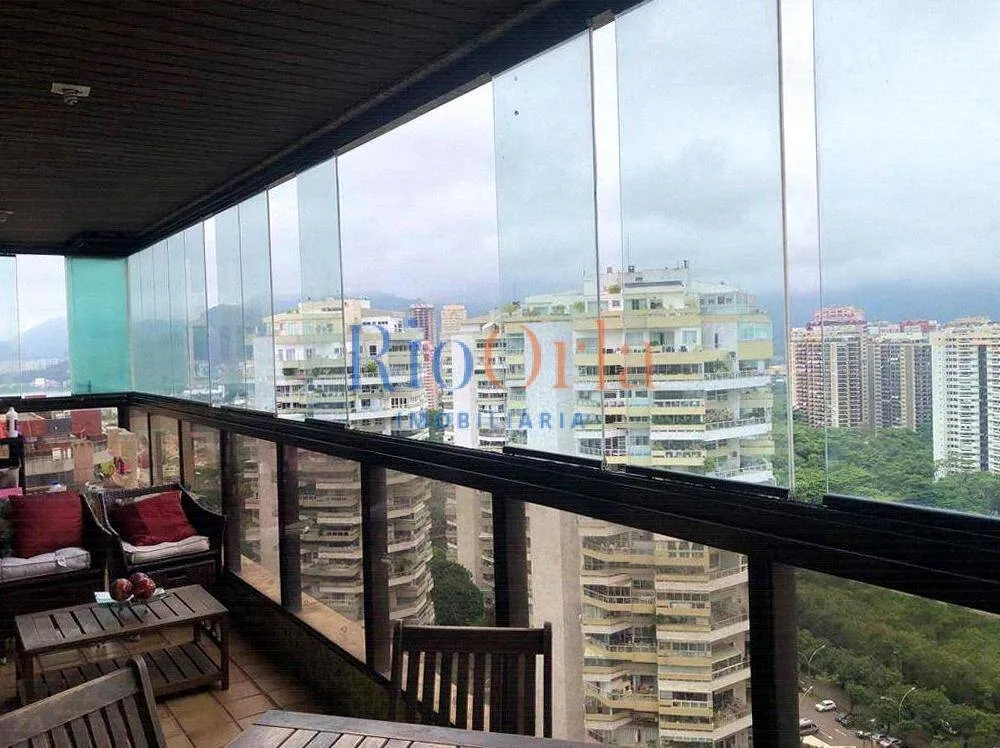 Apartamento, 3 quartos, 158 m² - Foto 2
