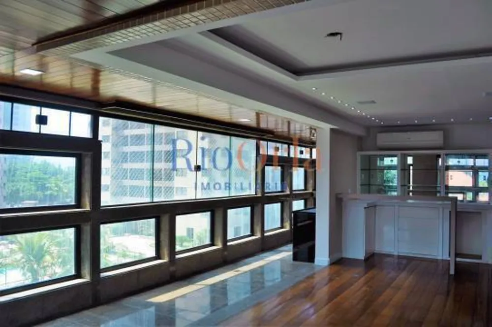 Apartamento, 4 quartos, 215 m² - Foto 1
