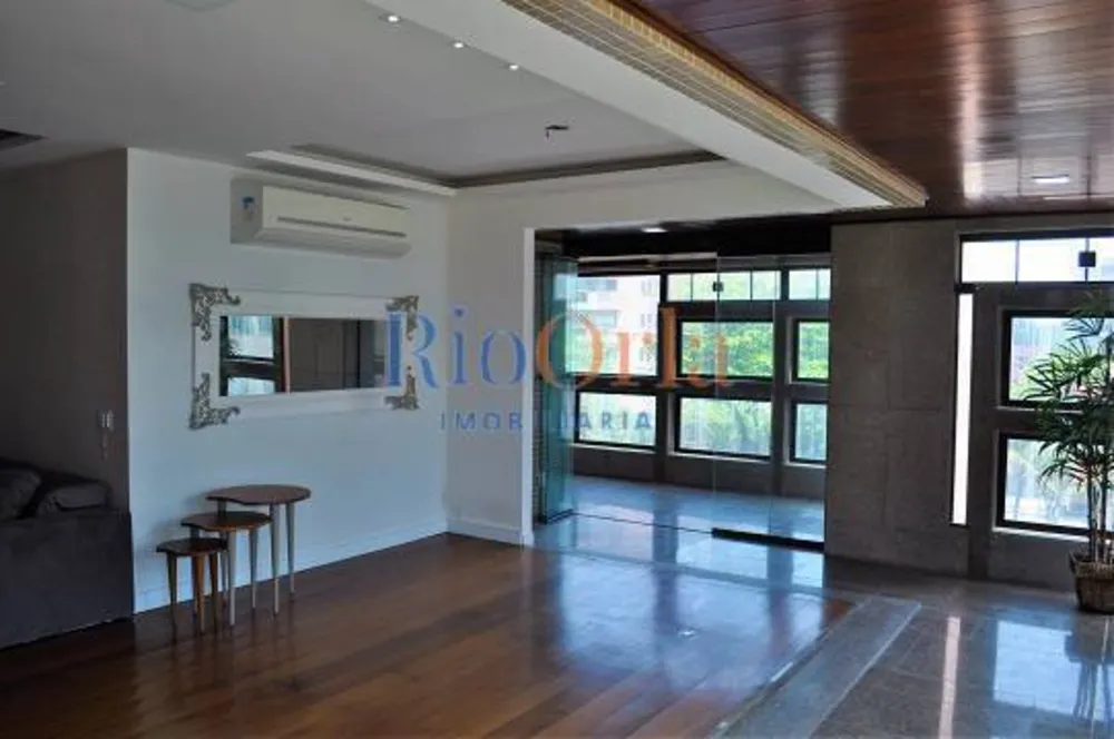 Apartamento, 4 quartos, 215 m² - Foto 2