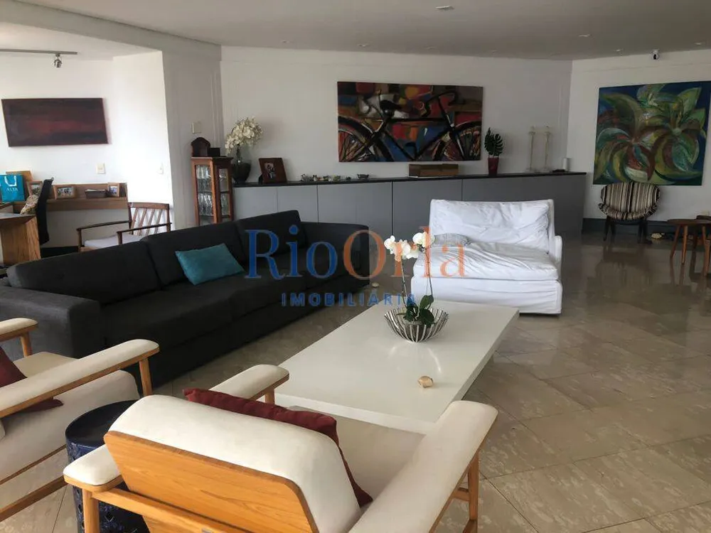 Apartamento, 3 quartos, 222 m² - Foto 1
