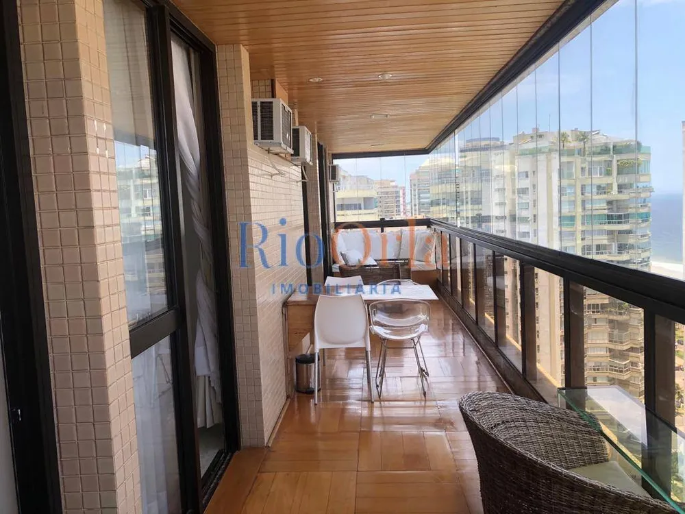 Apartamento, 4 quartos, 206 m² - Foto 2