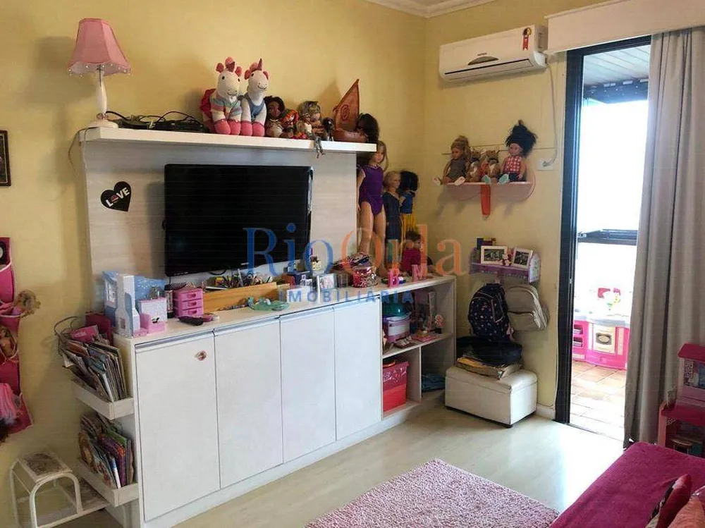 Apartamento, 3 quartos, 159 m² - Foto 1
