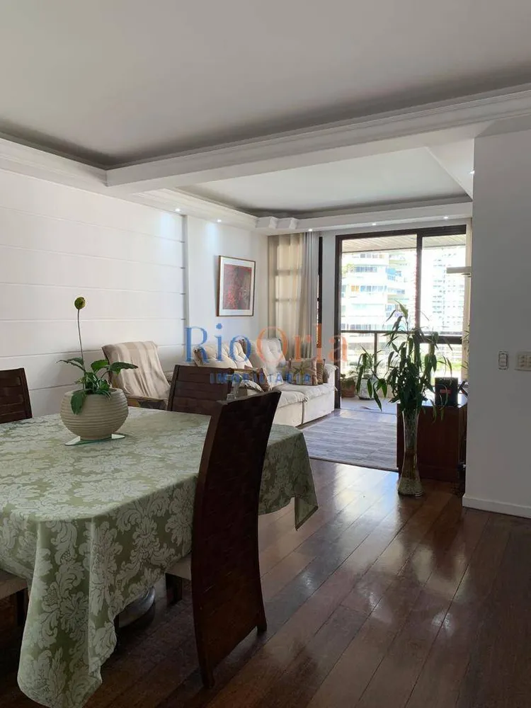 Apartamento, 3 quartos, 138 m² - Foto 3
