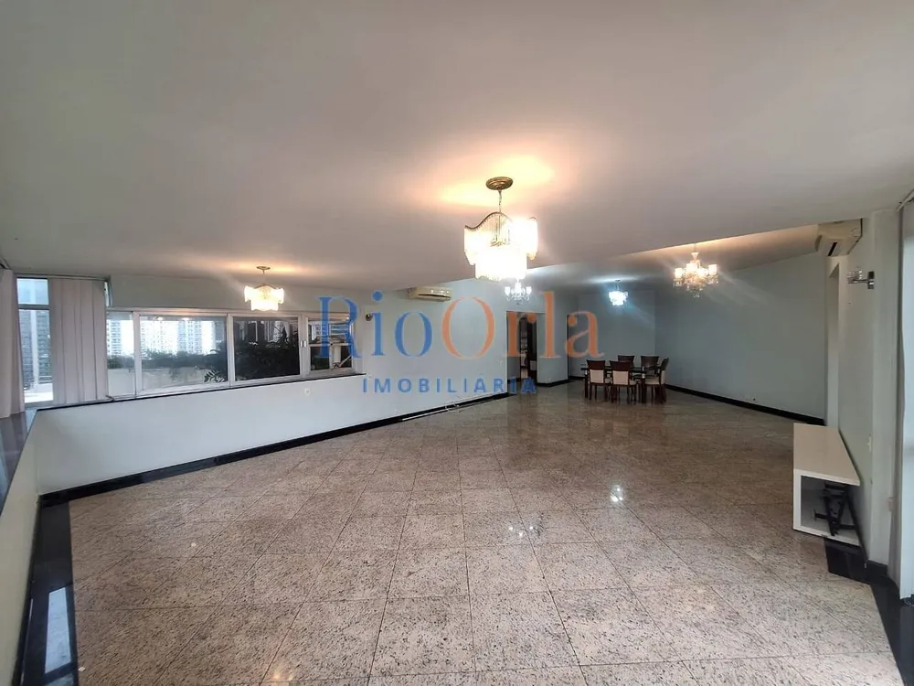 Apartamento, 3 quartos, 200 m² - Foto 2