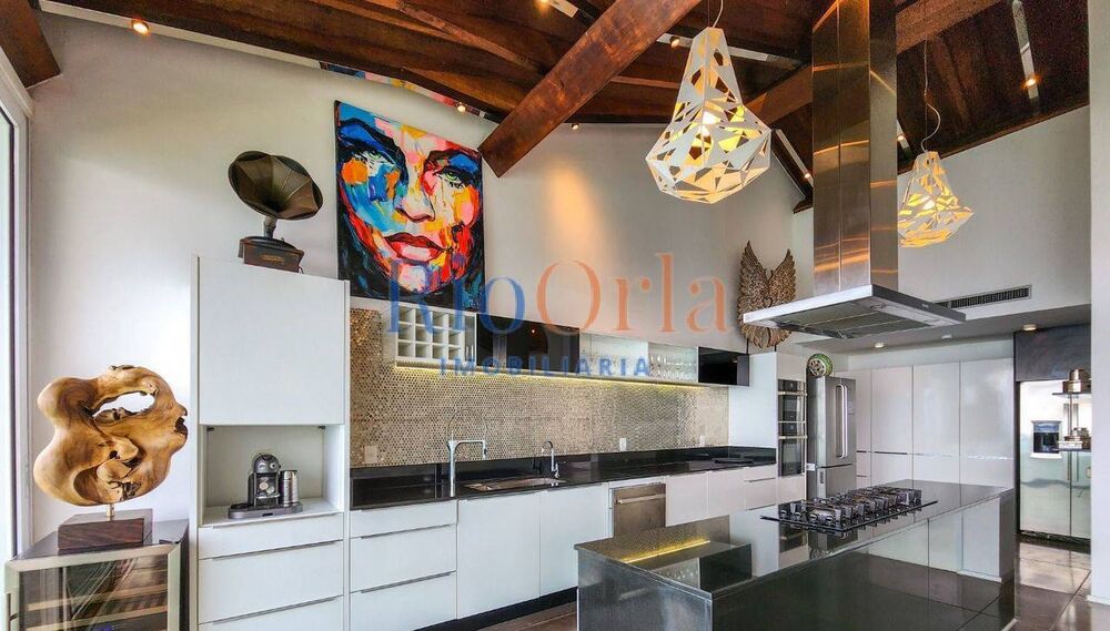 Casa à venda com 5 quartos, 750m² - Foto 4