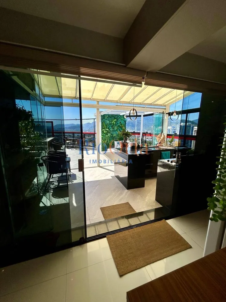 Cobertura, 4 quartos, 251 m² - Foto 4